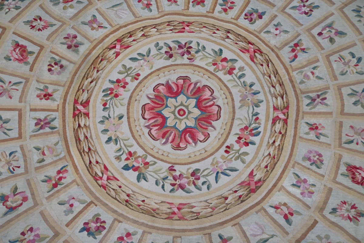 Carpet From The Aubusson Manufactory - 620x600 Cm – Late 19th Century, 18th-century Empire Style - No. 1692-photo-1