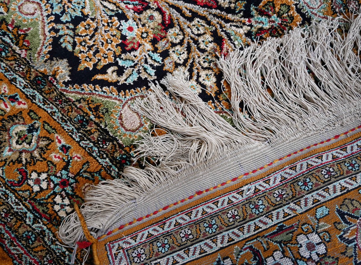 Tapis Ghoum en soie sur soie – Époque du Shah, vers 1970 - N° 1704-photo-5