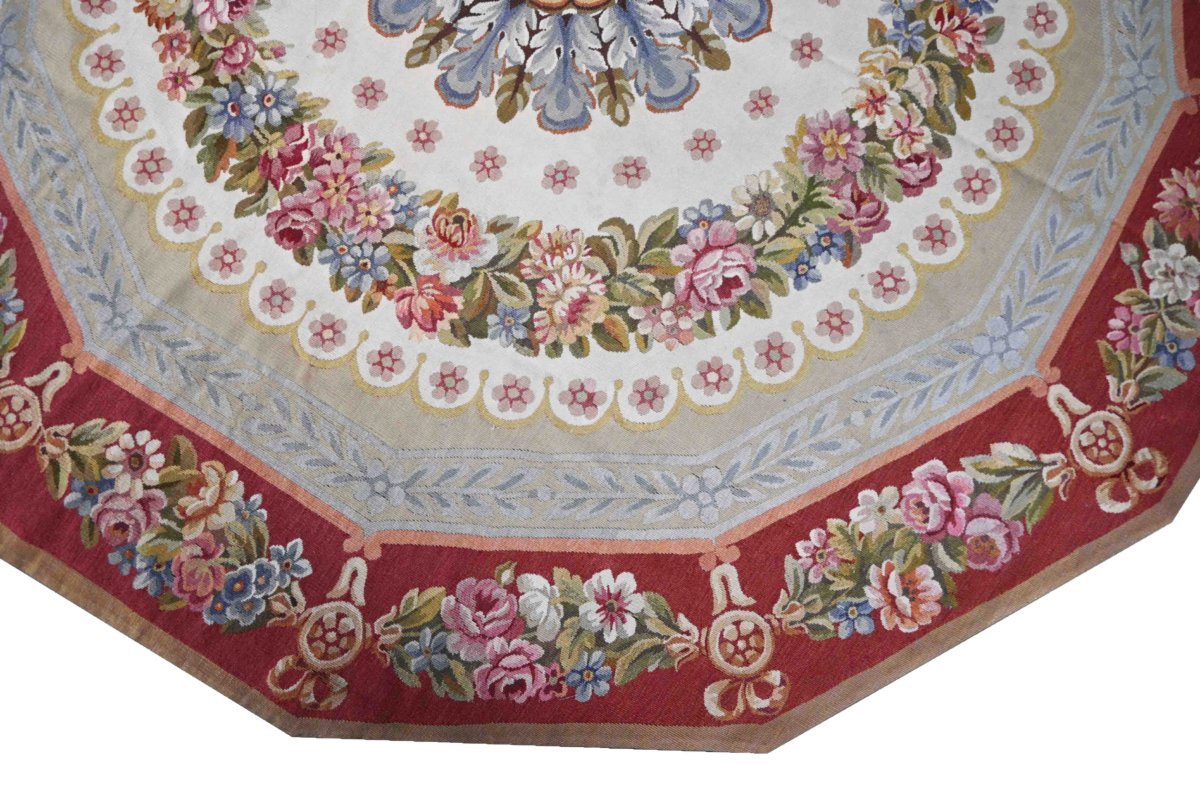Polygonal Rug From The Aubusson Manufactory, Circa 1950 — 2.46 M × 2.53 M - No. 1407-photo-2
