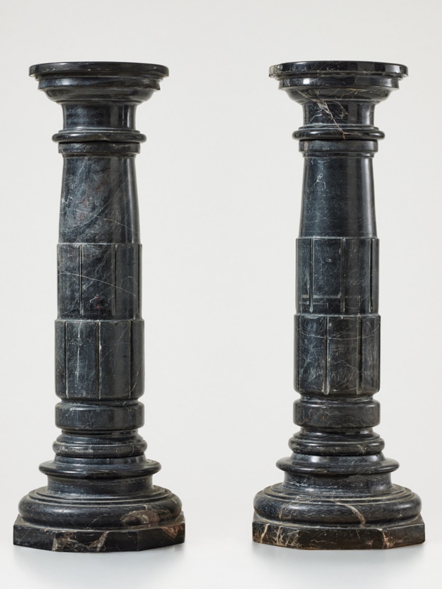 Paire de colonnes en marbre 19thc