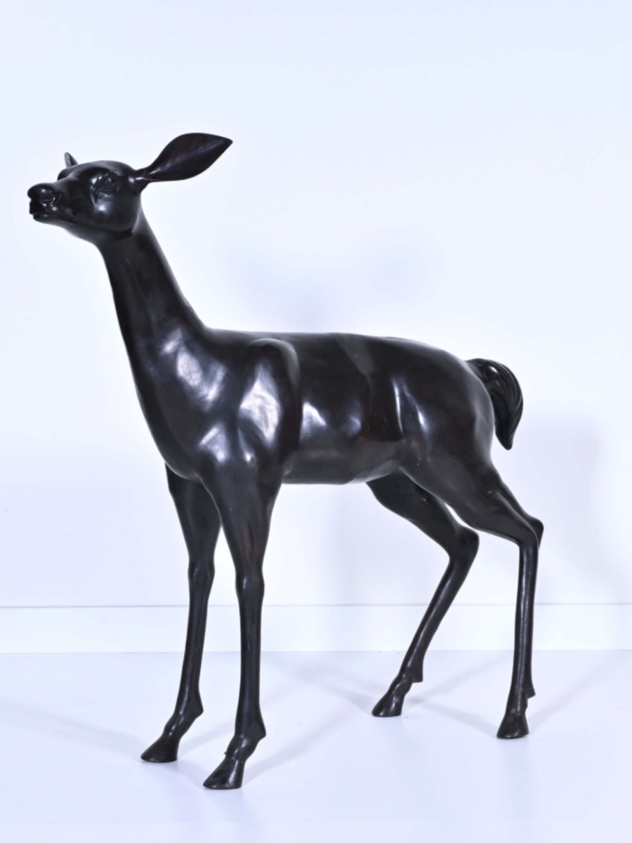 Grand daim en bronze circa 1950