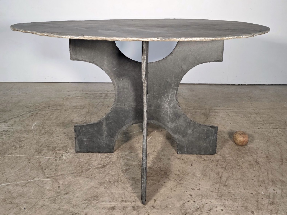 Table en ardoise circa 1950