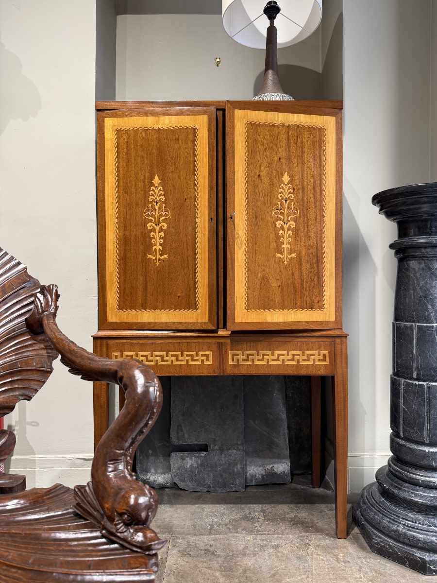 Cabinet en marqueterie Danemark 1940