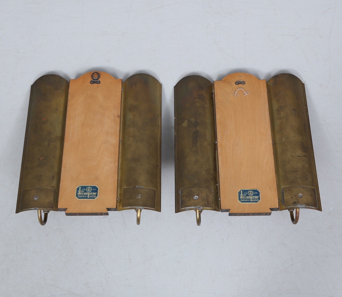 Pair Of Suede Wall Sconces, Circa 1920 -photo-4