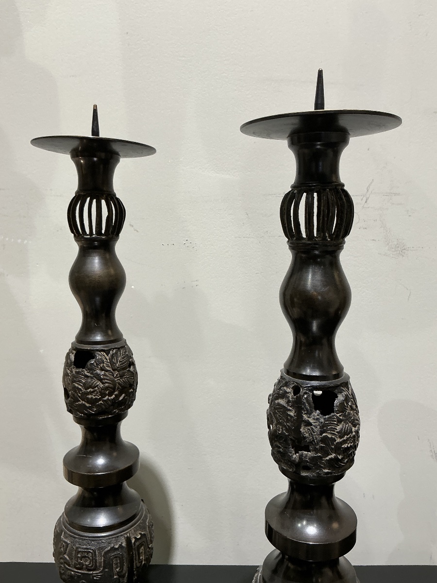 Paire de bougeoirs en bronze Japon circa 1940-photo-3