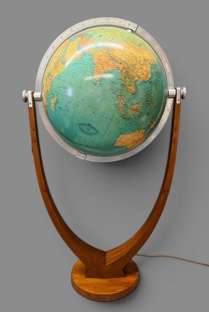 Hand-blown Illumintaed Crystal Globe - Circa 1967 - “columbus Duo Harmonie” -photo-1