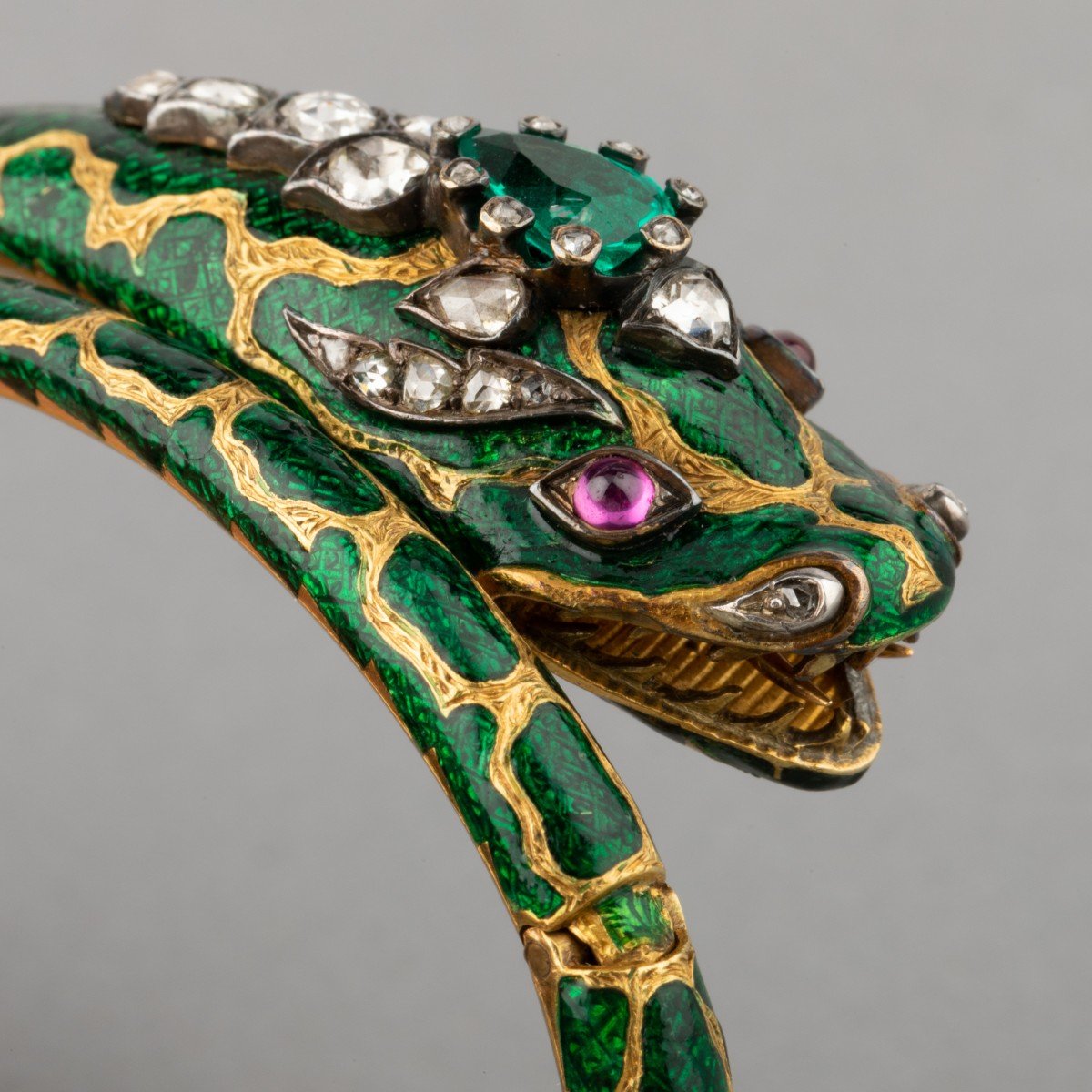 Old 19th Century Snake Bracelet In Gold Diamonds And Email-photo-7