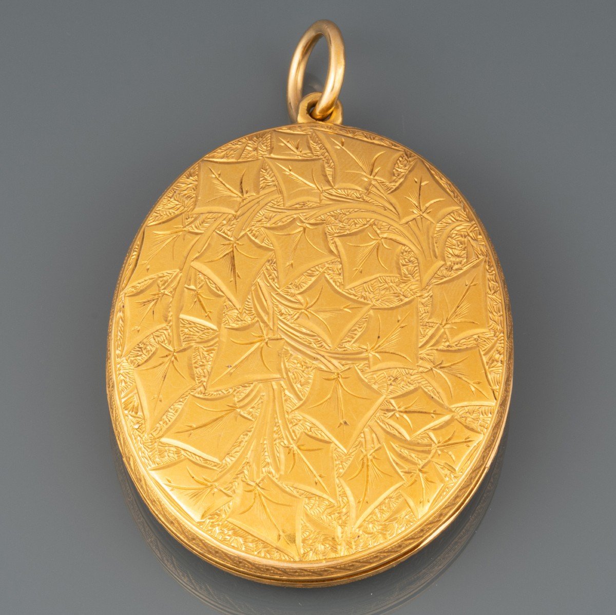 Old Medallion Pendant 19th In Gold-photo-5