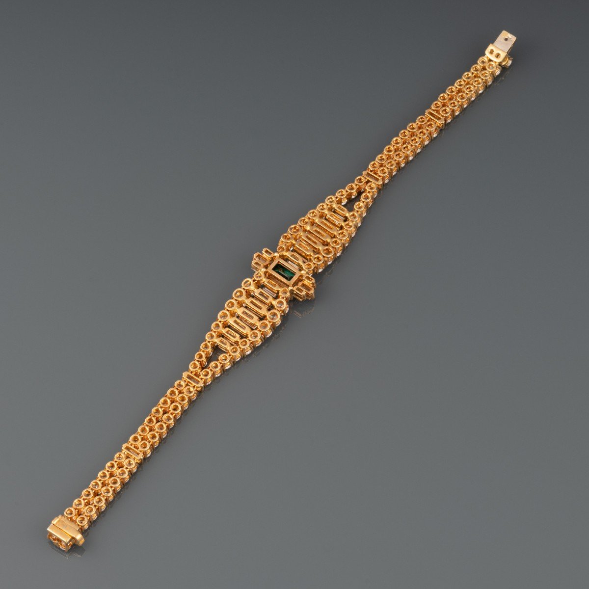 Bracelet In 13 Carat Gold With Diamonds And 2 Carats Of Emerald By Mouawad-photo-3