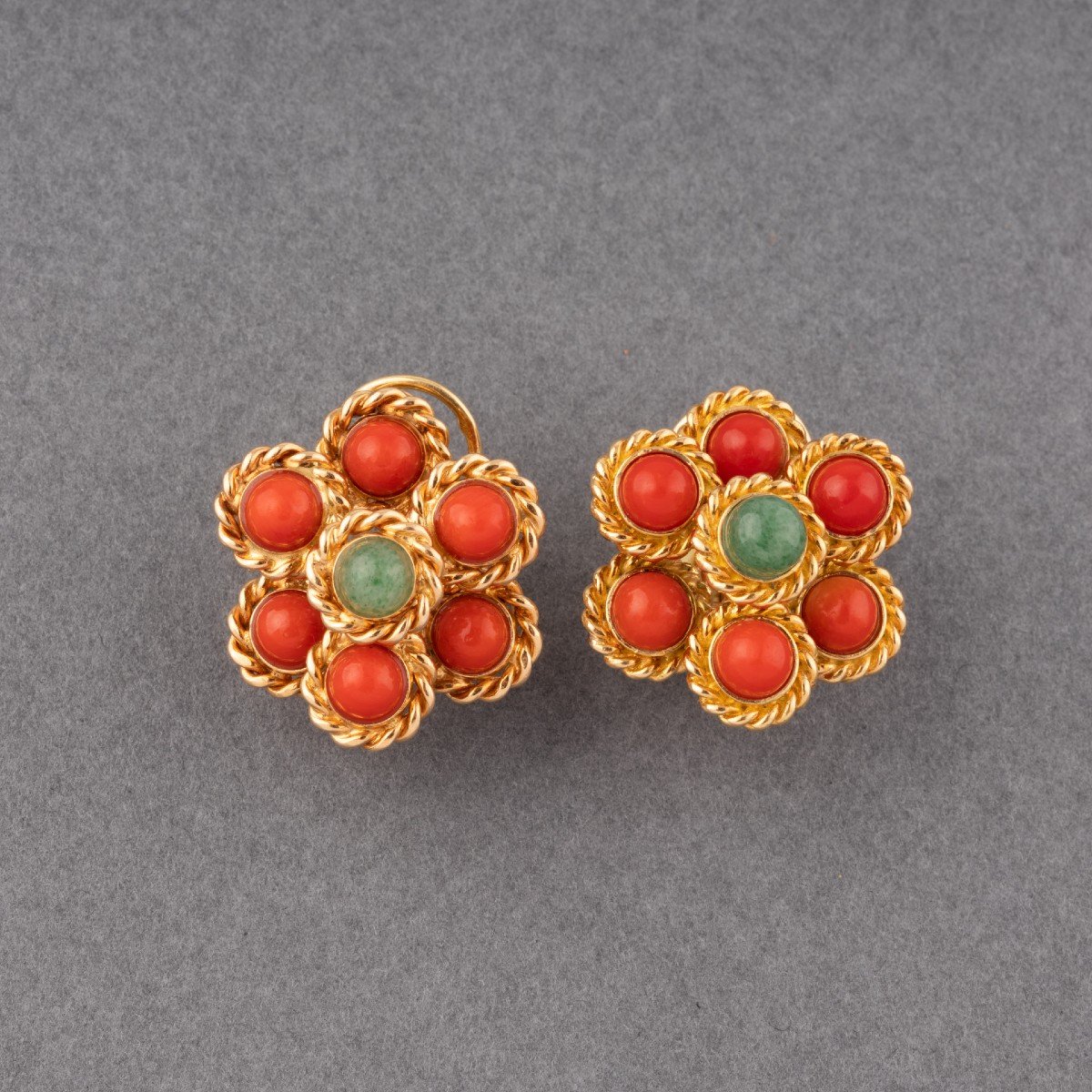 Proantic: Vintage French Coral And Aventurine Gold Earrings