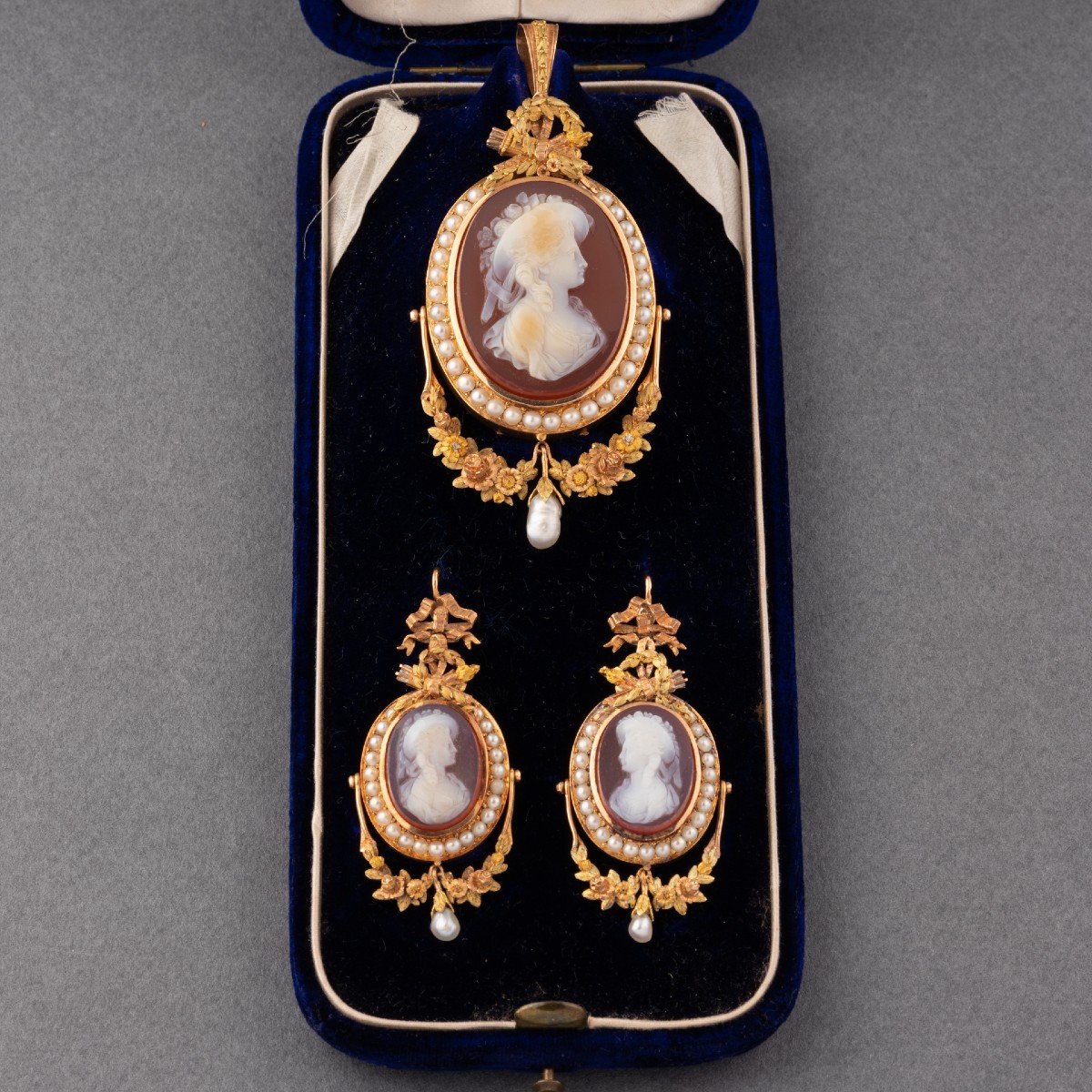 Parure Napoléon III 19ième En Or Perles Et Camées Agate