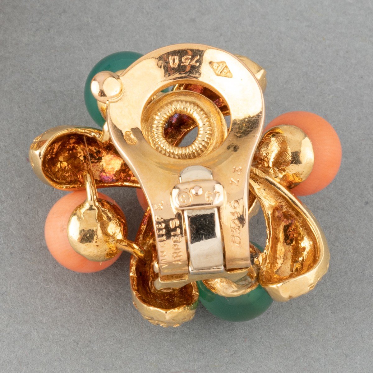Boucles d'Oreilles Vintage Par Van Cleef & Arpels-photo-2