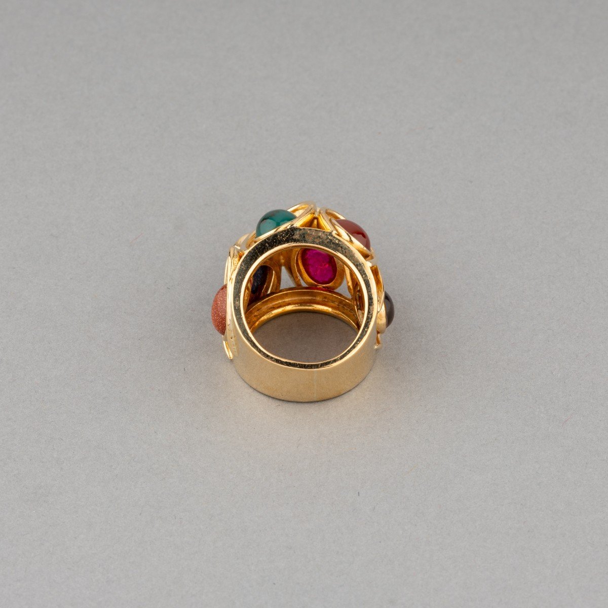 Vintage Ring In Gold And Fine Stones-photo-4