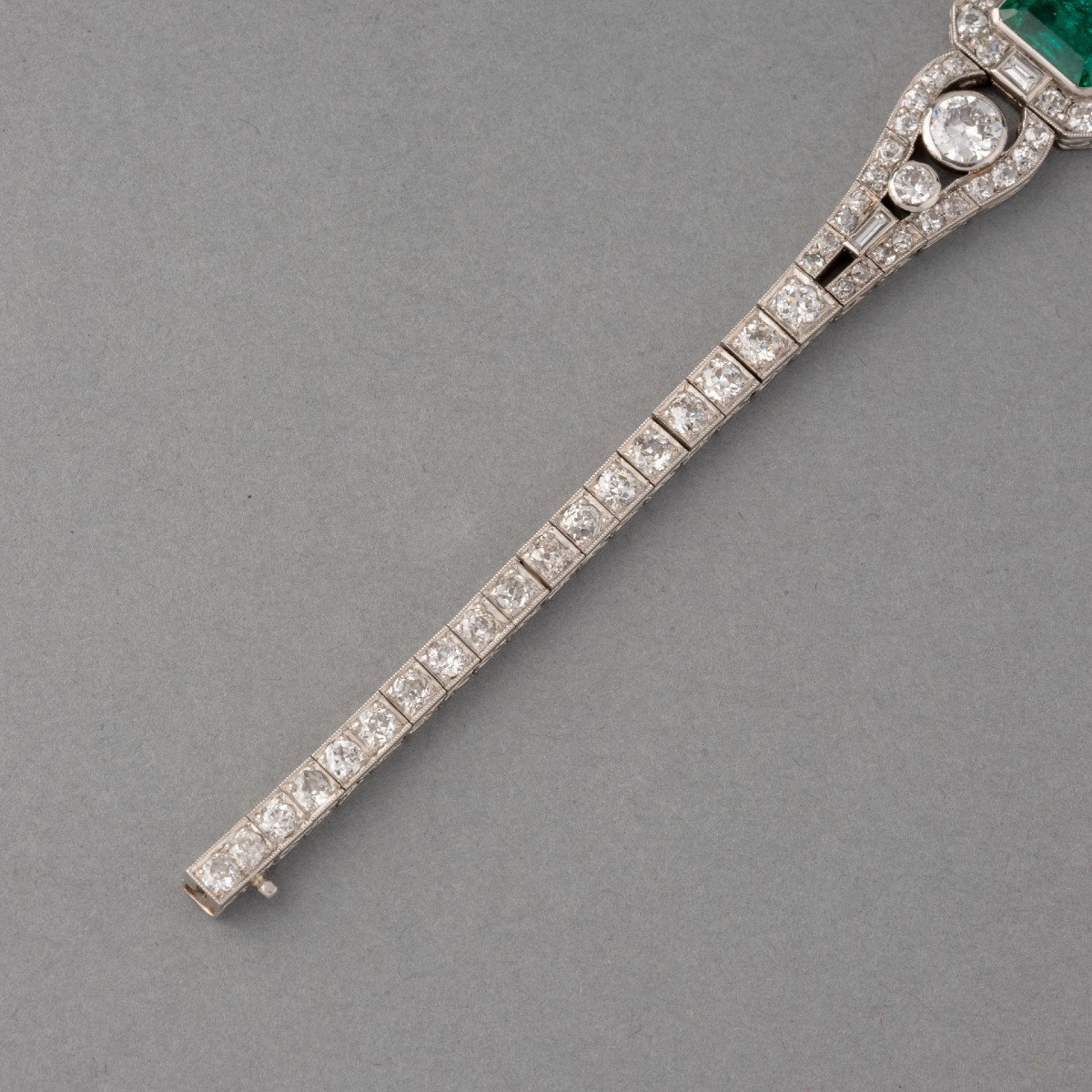 Bracelet Ancien Français Art Déco En Platine Diamants Et Emeraude-photo-4