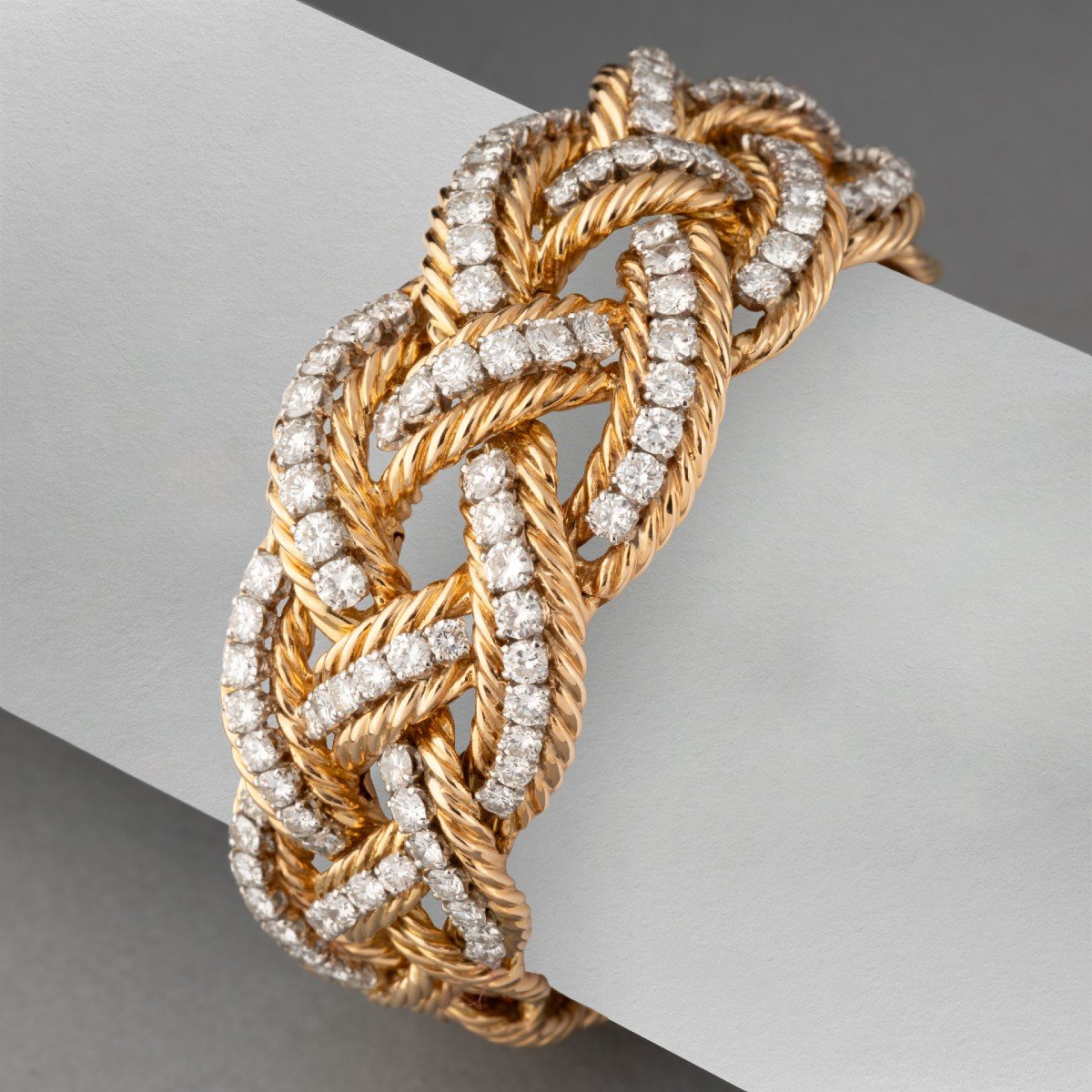 Vintage French Bracelet In Gold And 9 Carat Diamonds-photo-4