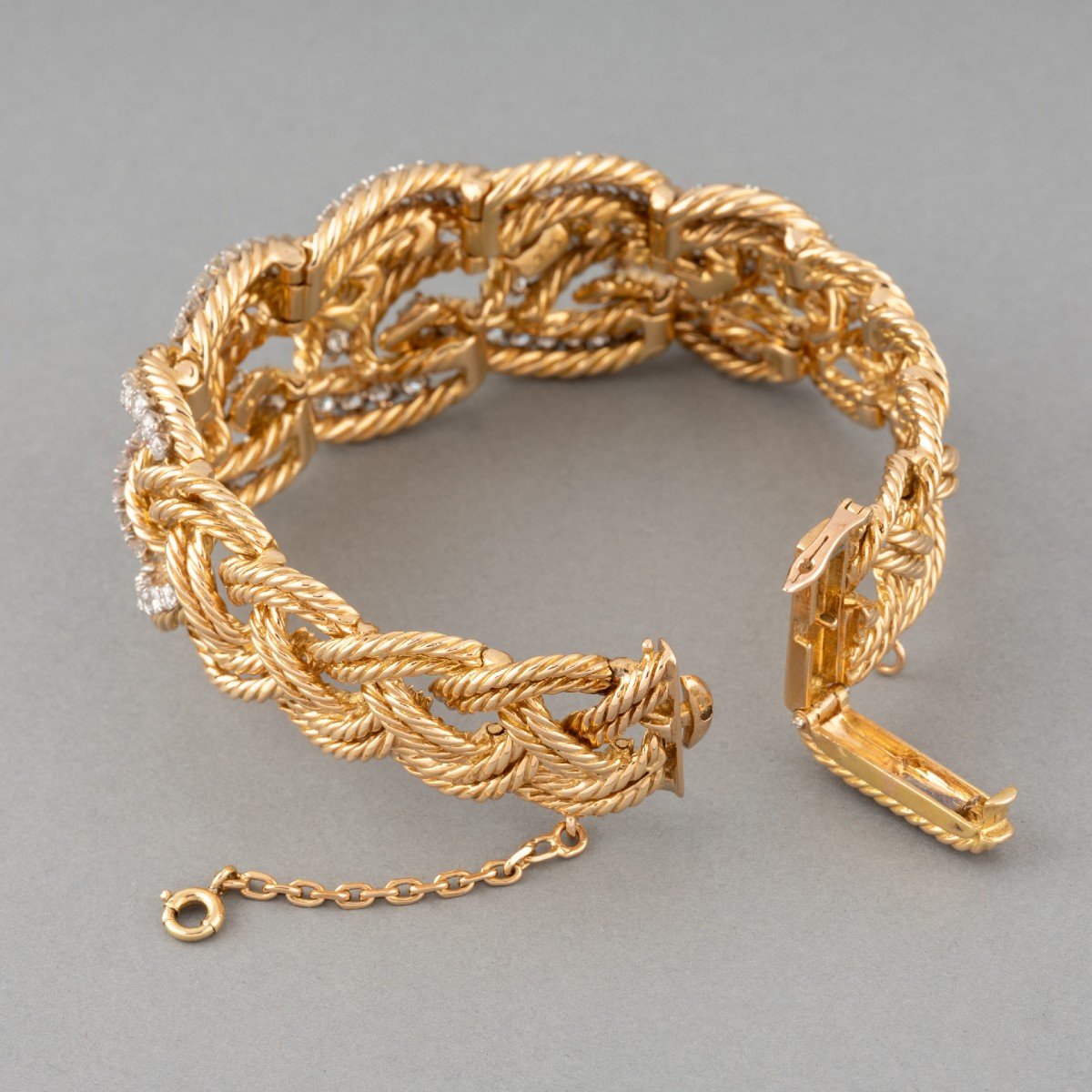 Vintage French Bracelet In Gold And 9 Carat Diamonds-photo-1