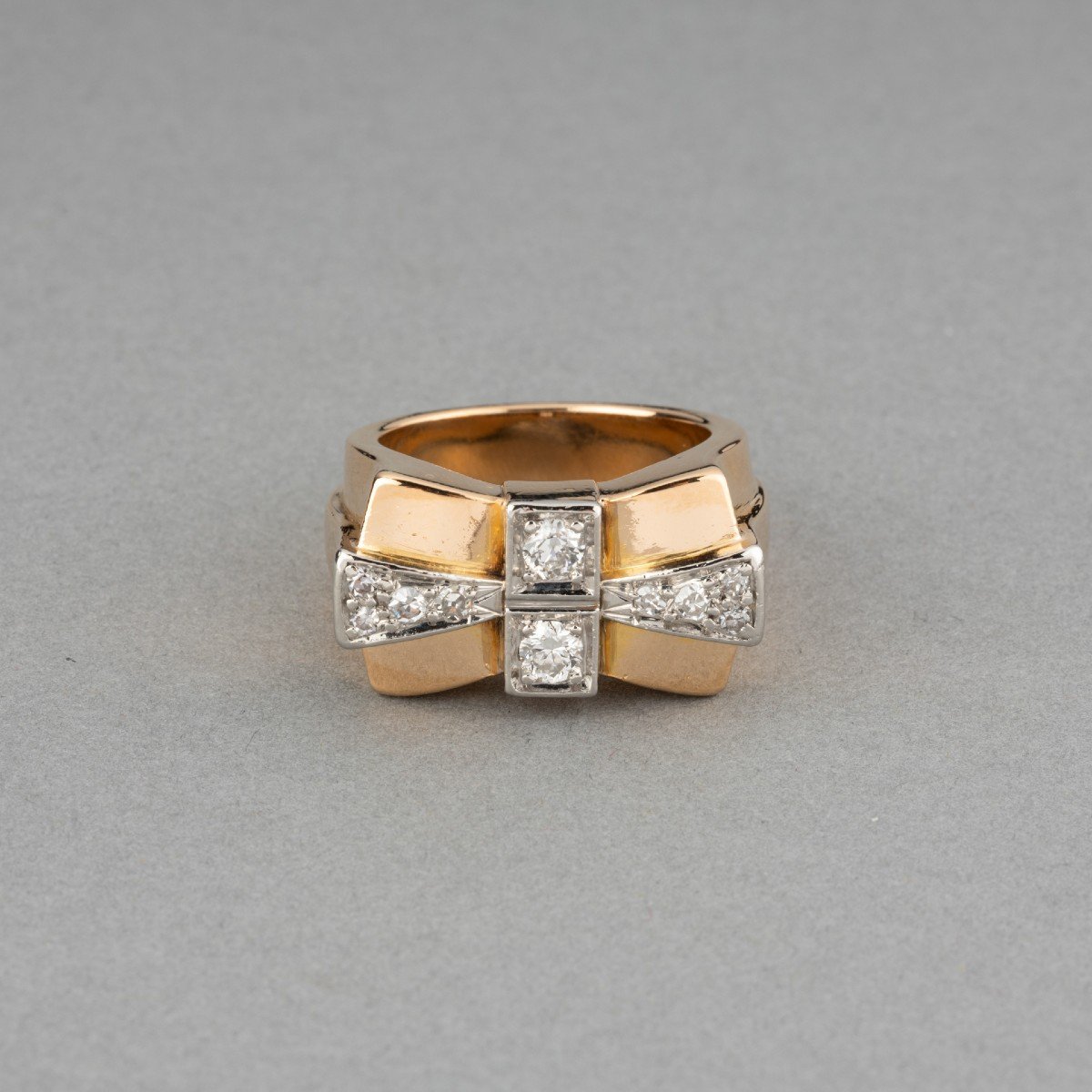 French Vintage Tank Ring In Gold And Diamonds-photo-4
