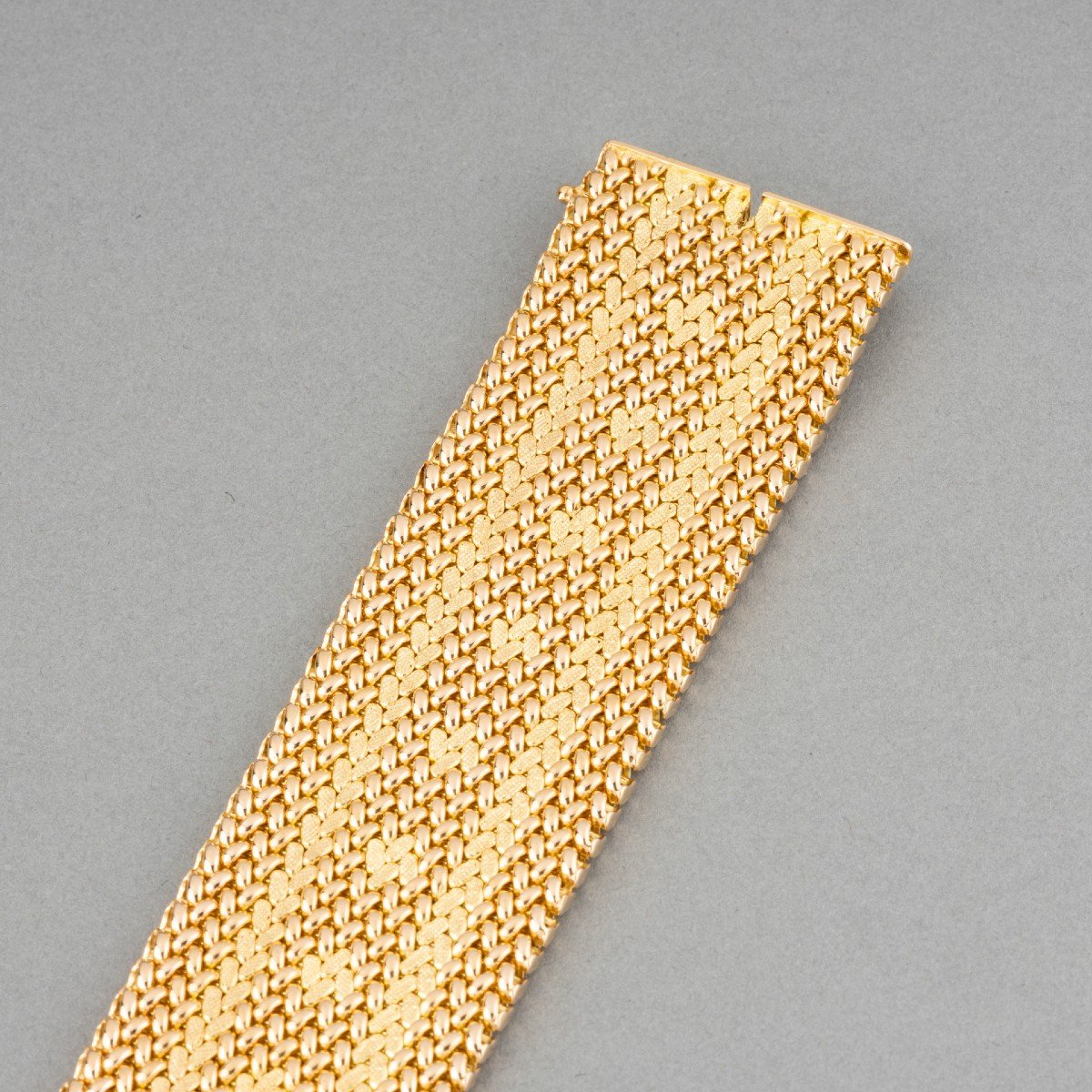 Vintage Gold Bracelet -photo-4