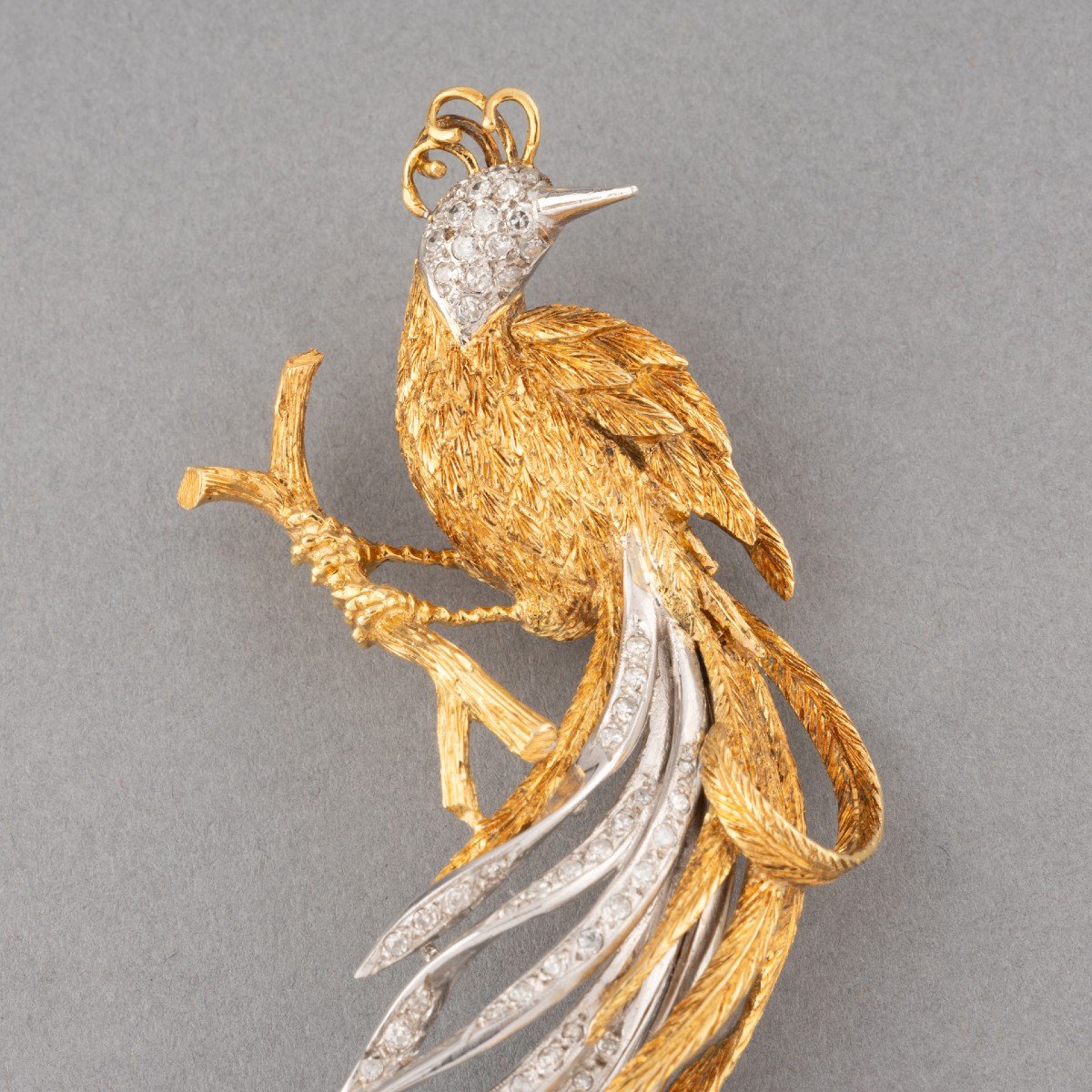 Vintage Gold And Diamond Bird Brooch-photo-1
