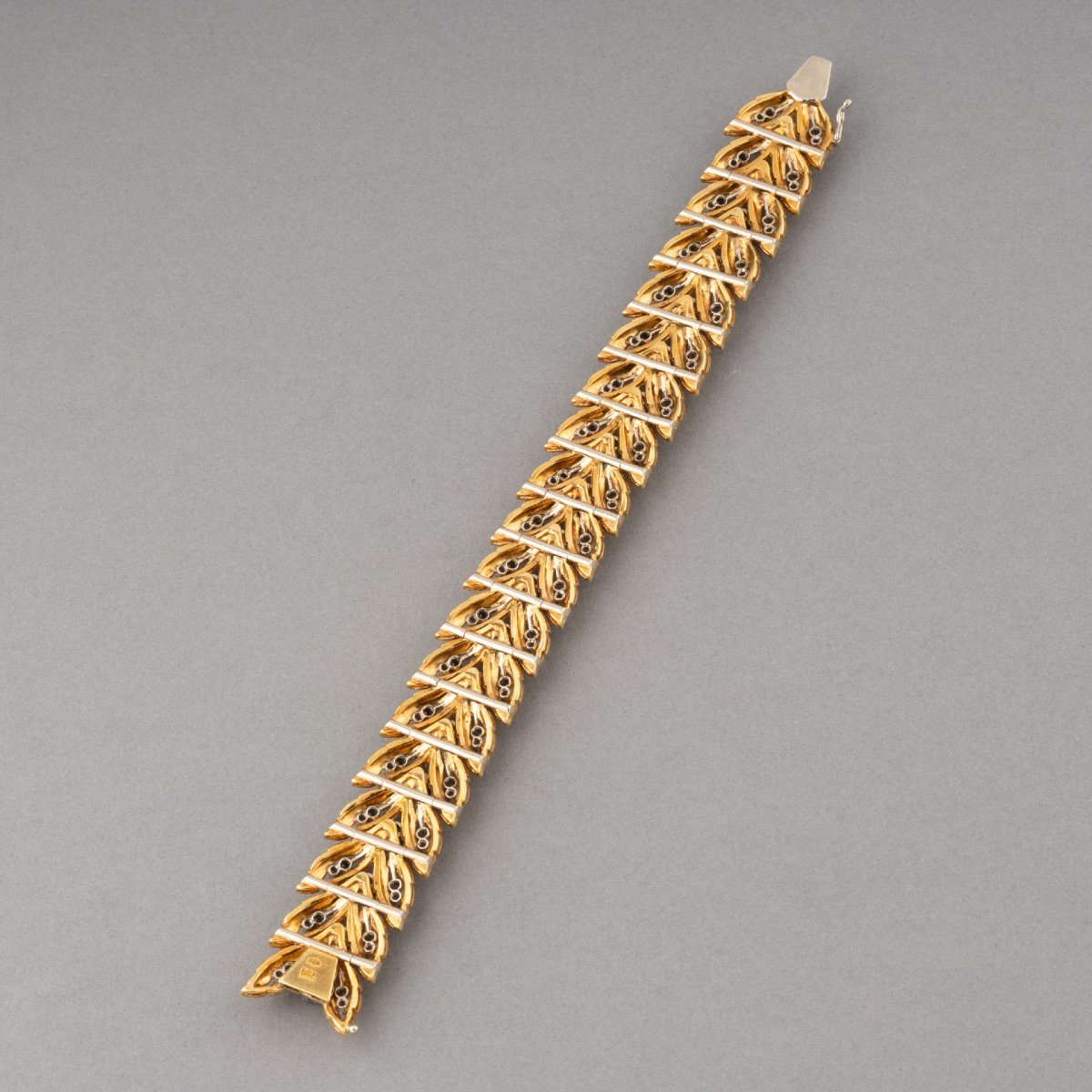 Vintage Italian Gold And Sapphire Bracelet-photo-1