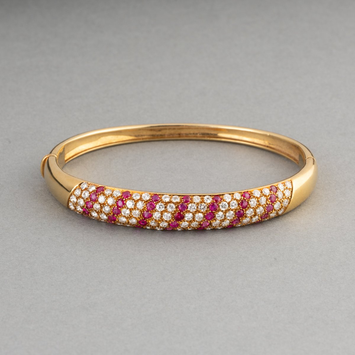 Vintage French Bracelet In Gold, Diamonds And Rubies-photo-2