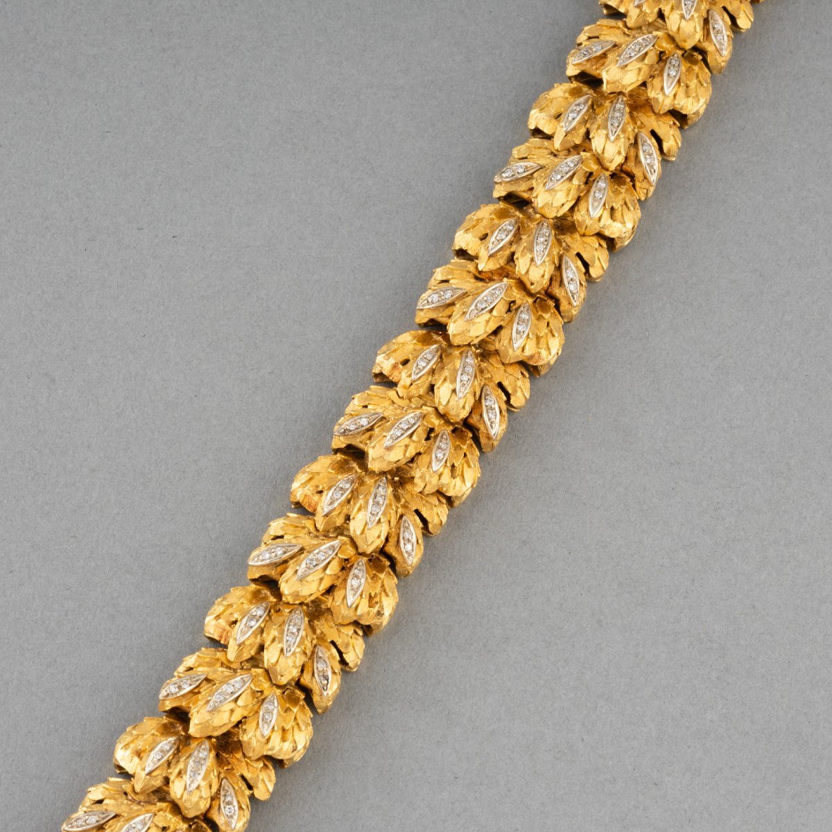 Vintage Gold And Diamond Bracelet-photo-3