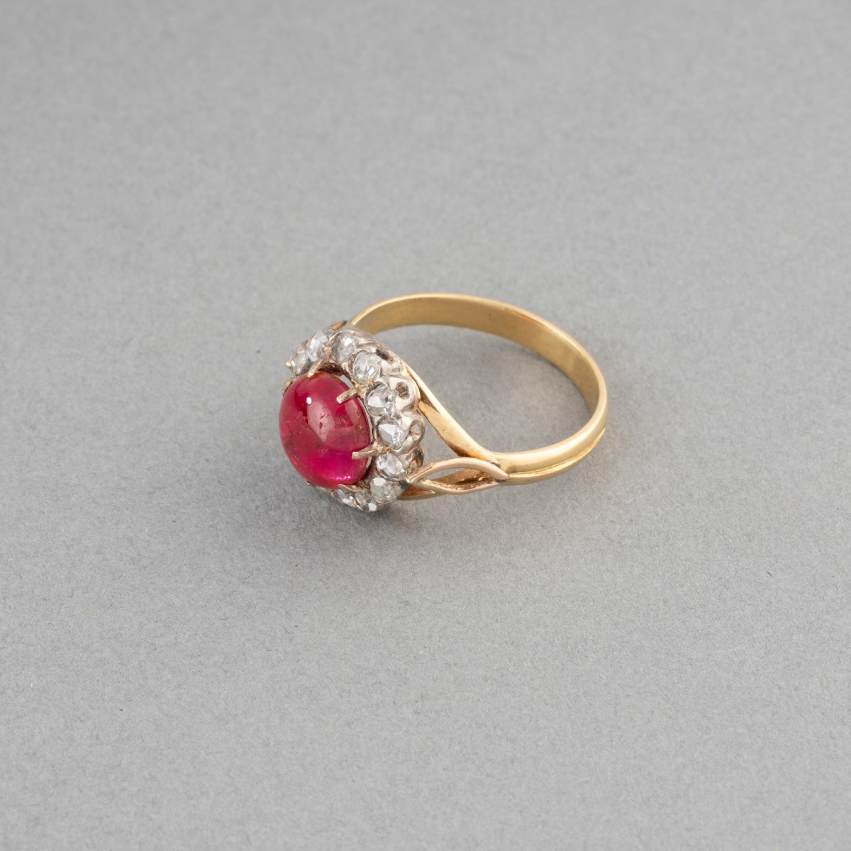 Antique Gold Ruby And Diamond Ring-photo-3