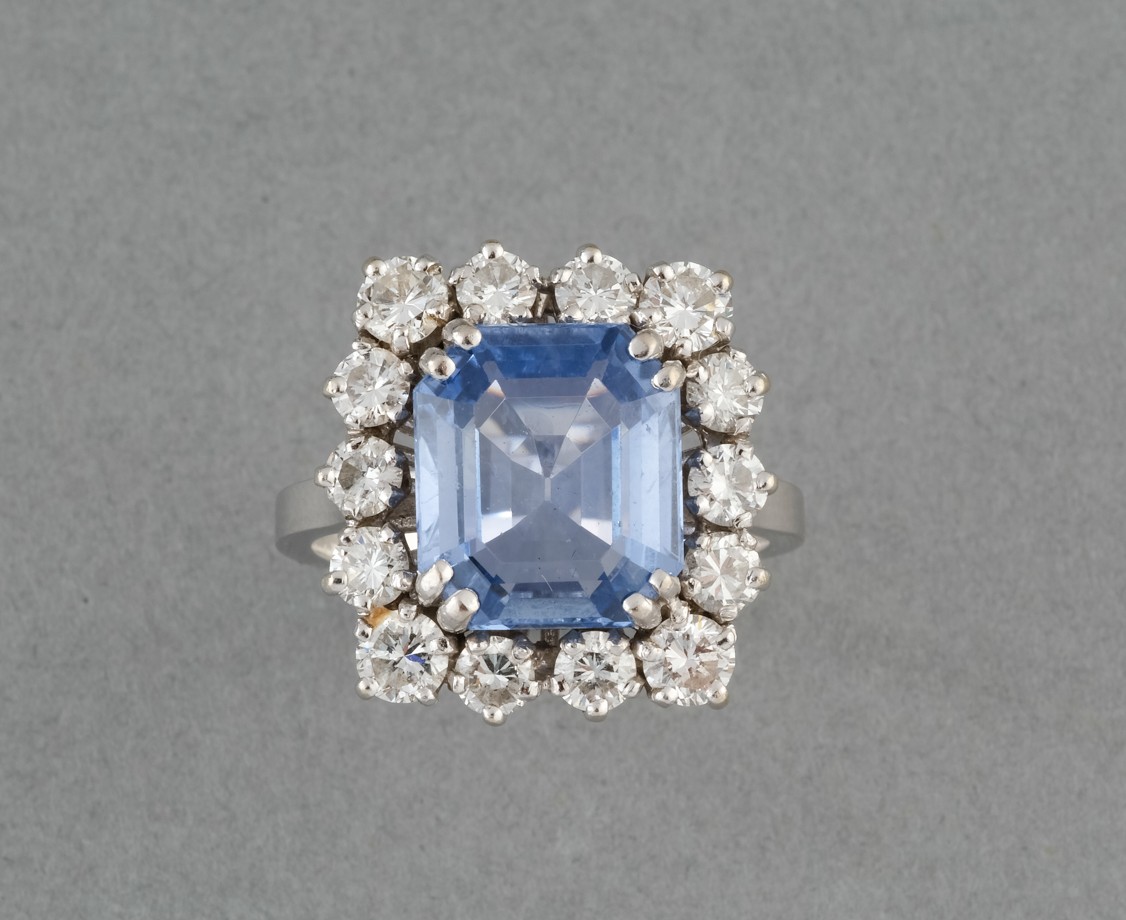 Bague Française Vintage Saphir de 4 Carats et Diamants-photo-2