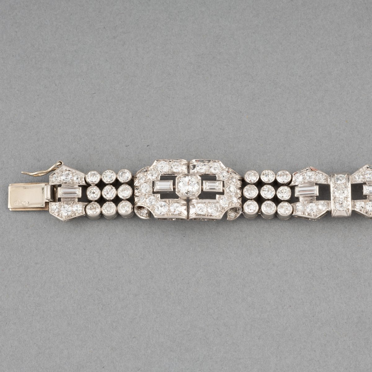 Bracelet Français Art Déco en Platine et 9 Carats de Diamants-photo-1