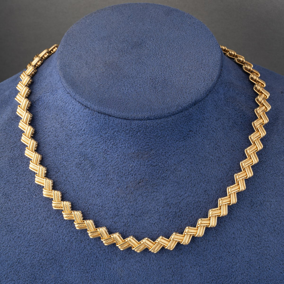 Vintage Gold Necklace-photo-2