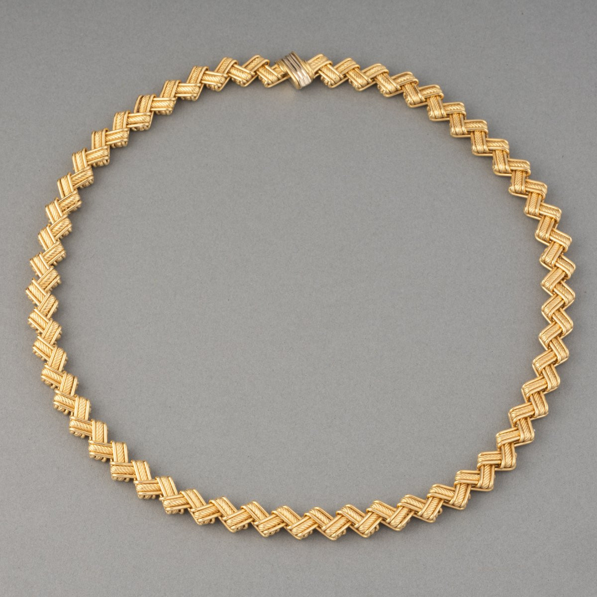 Vintage Gold Necklace-photo-3