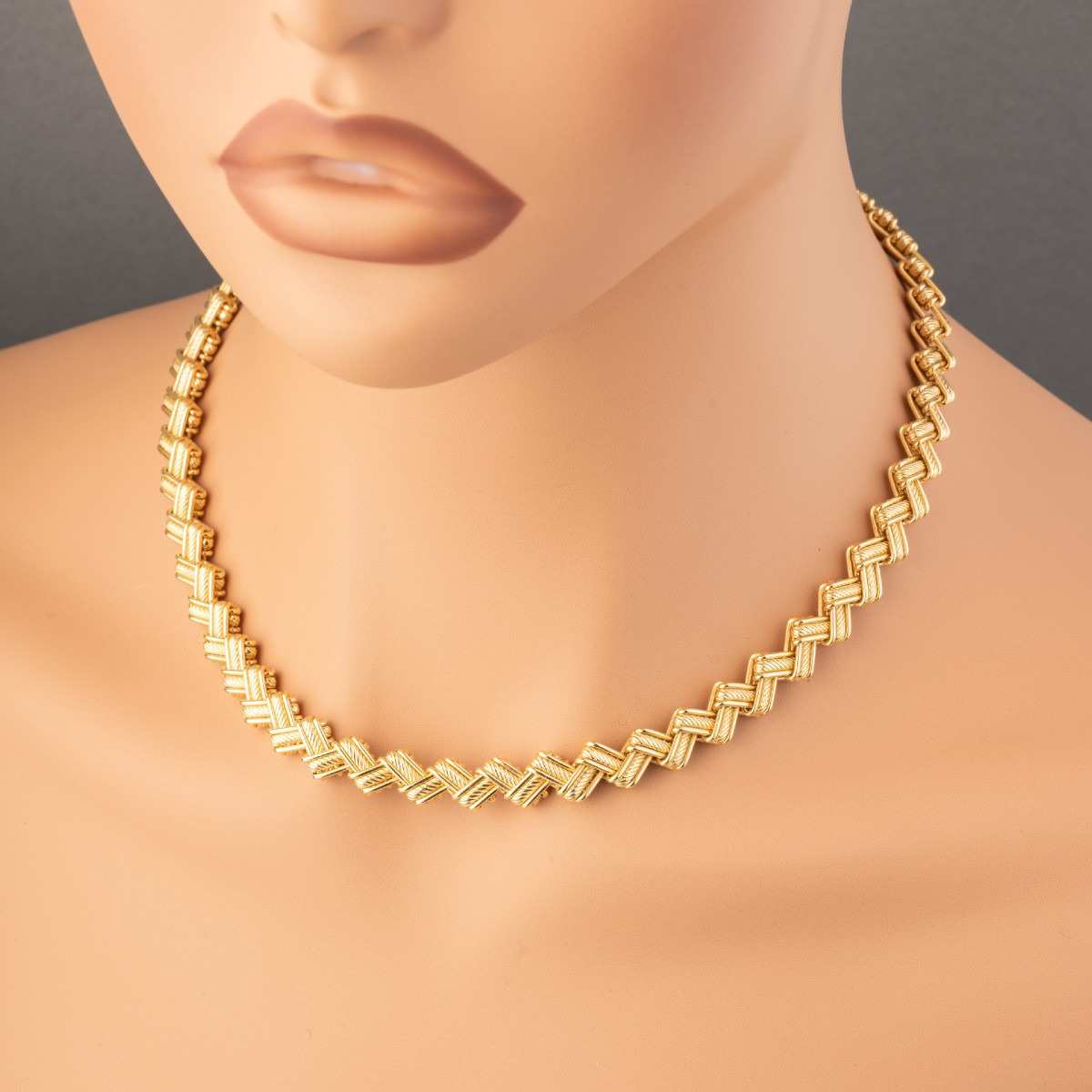 Vintage Gold Necklace-photo-1