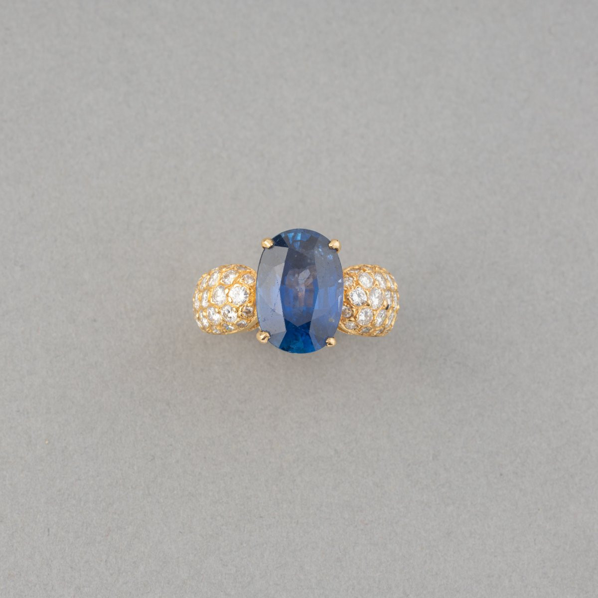Vintage 6.54 Carat Sapphire And Diamond Ring-photo-2