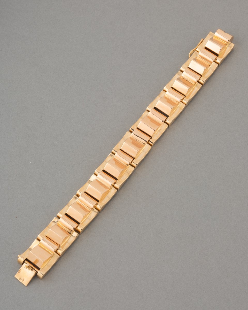 Antique French Tank Bracelet Circa 1940 In Gold-photo-2