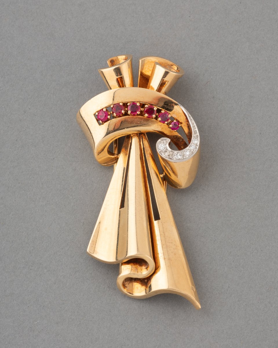 Cartier Gold And Diamonds Vintage Brooch