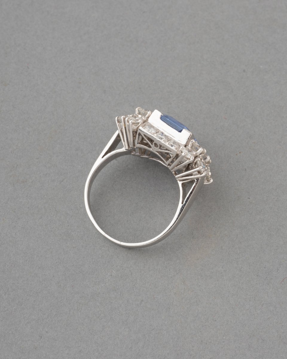 Bague Française Vintage en Or Diamants et Saphir Certifié de 4 Carats -photo-4