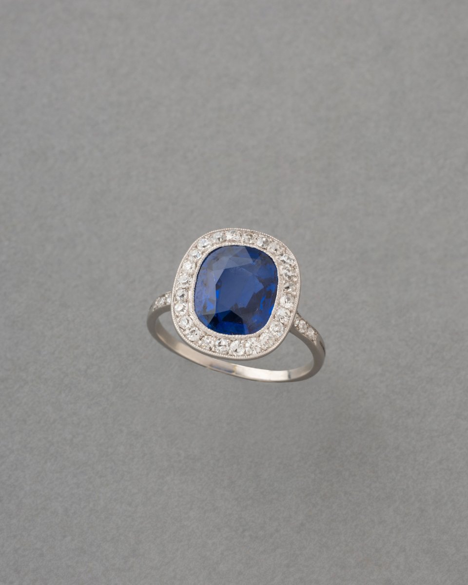 Bague Française Ancienne en Platine Diamants et Saphirs De Sri Lank Bleu Royal-photo-3