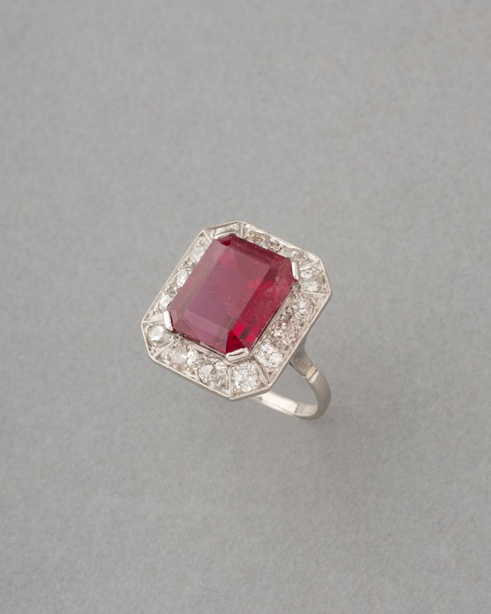 Bague Art Déco Française en Platine Diamants et Rubellite -photo-3