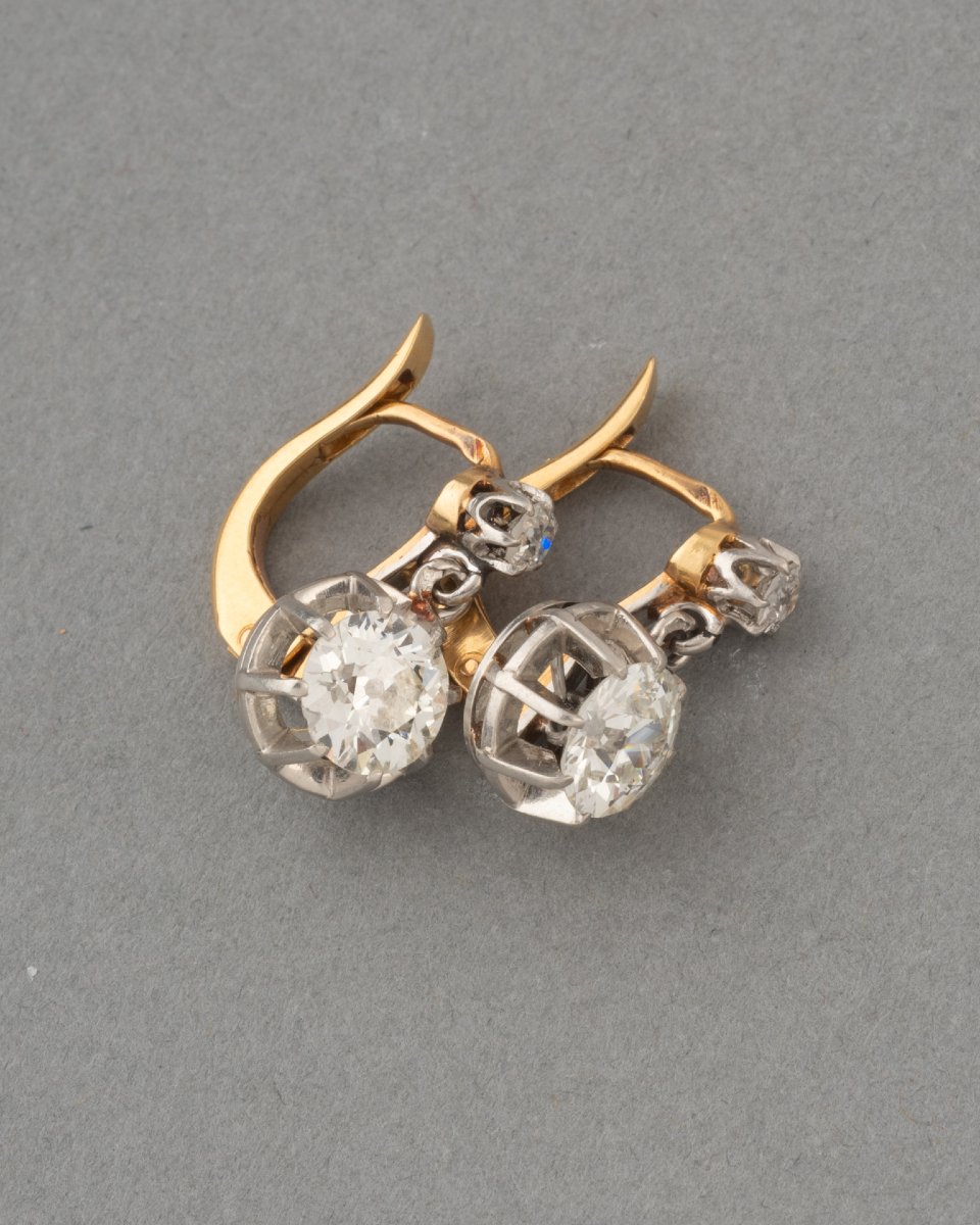 Boucles d'oreilles anciennes françaises en or et diamants (1,80 carat)-photo-4
