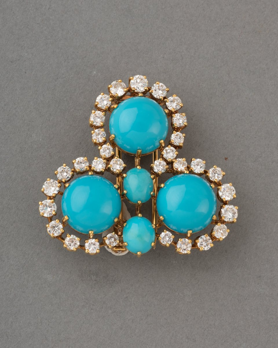Vintage French Brooch In Gold With Diamonds And Turquoises