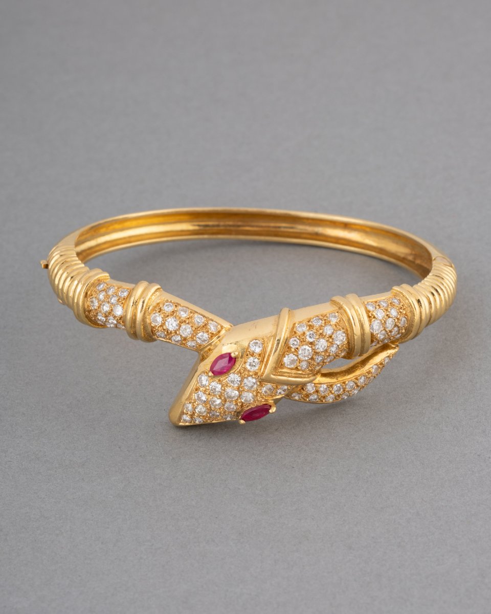 Vintage Snake Bracelet In Gold With Rubies And Diamonds-photo-2