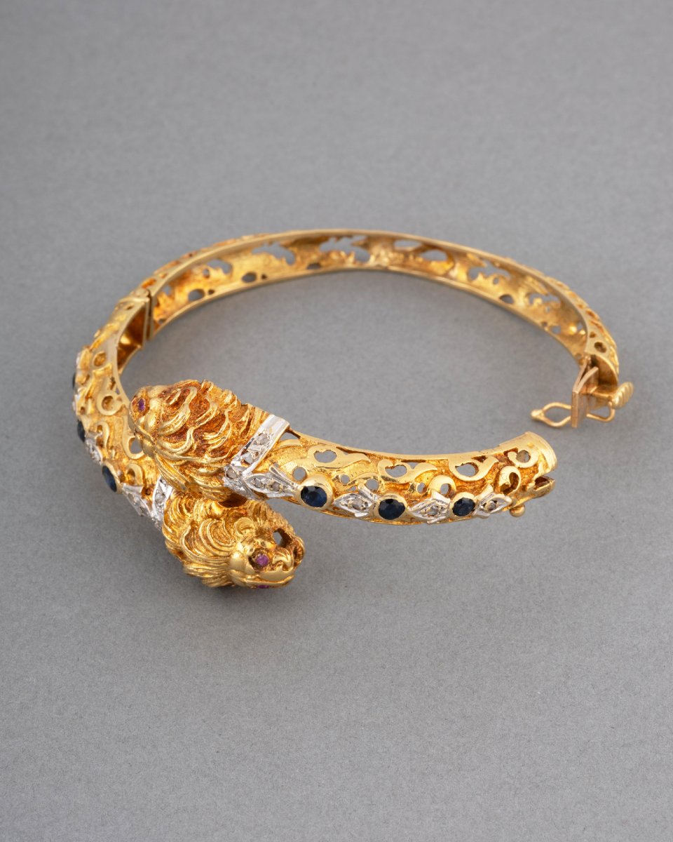 Vintage Gold And Gemstone Bracelet-photo-3