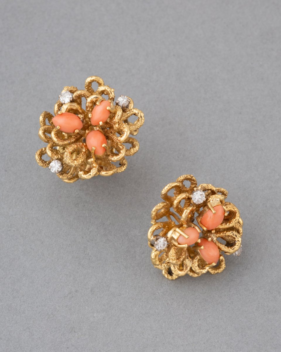 French Gold Earrings With Diamonds And Coral-photo-2