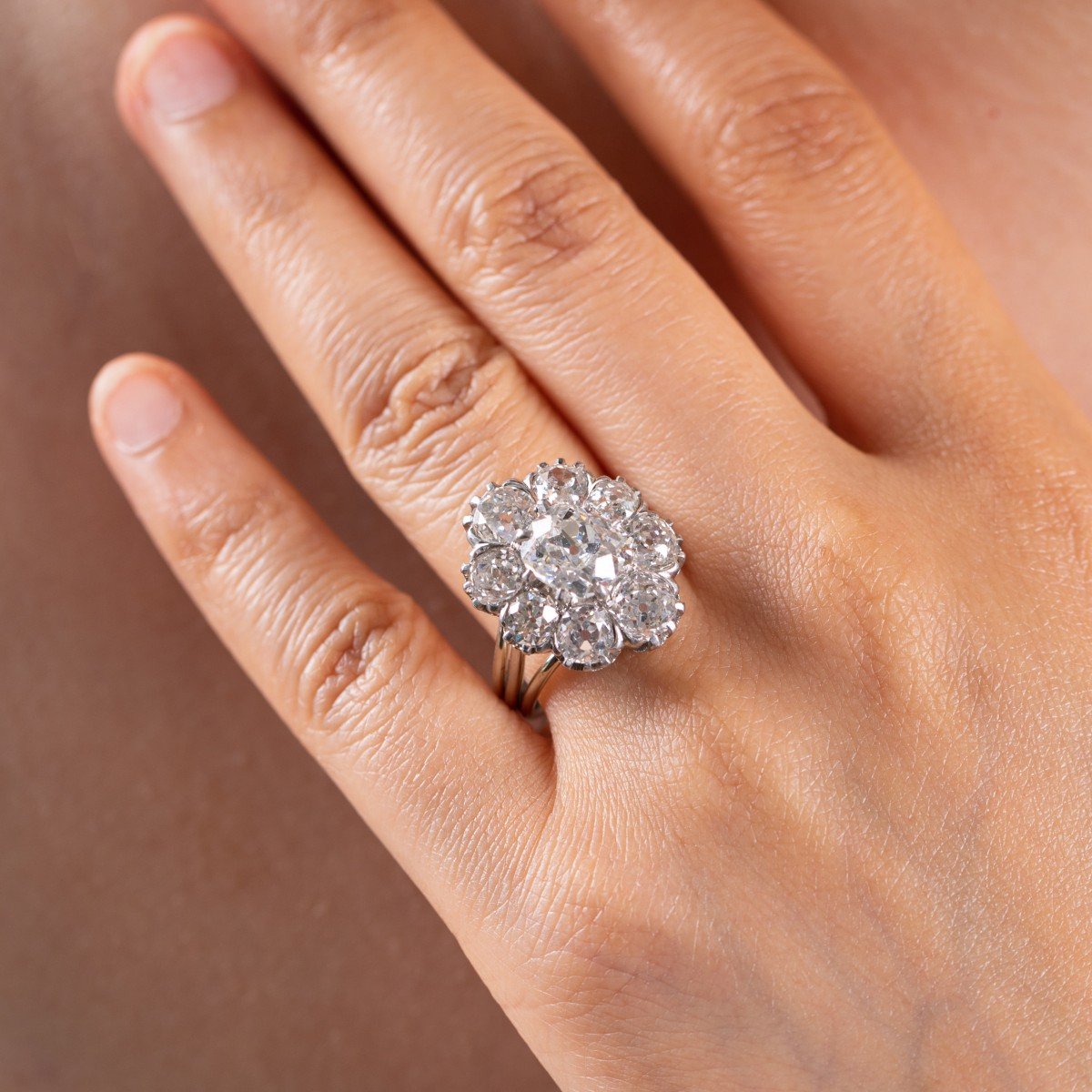Bague Française Retro En Platine Et 4.80 Carats De Diamants-photo-8