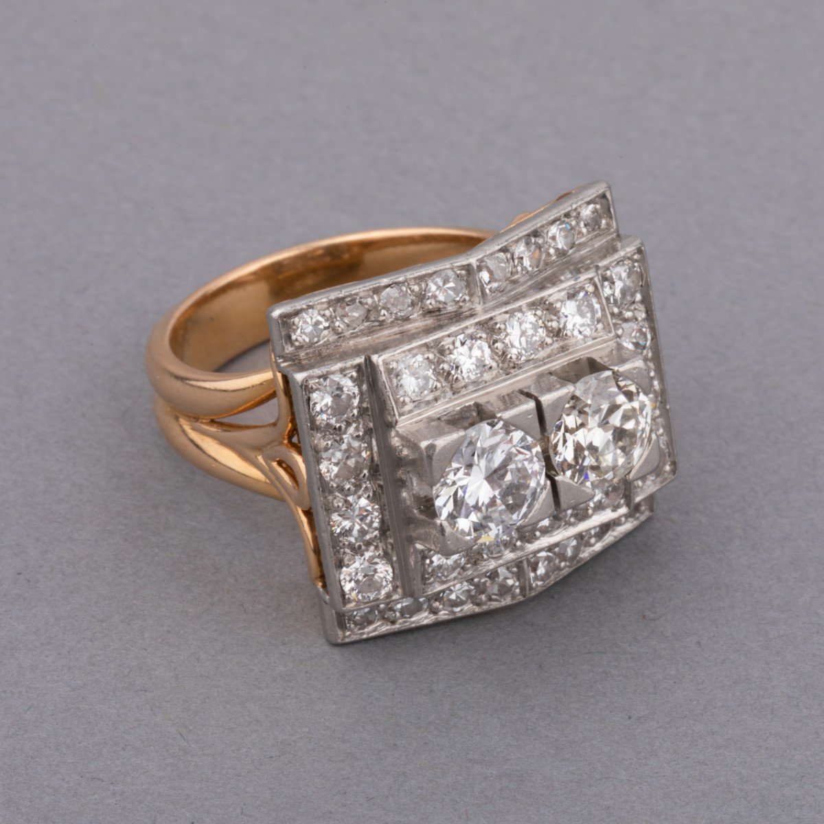Old Ring In Platinum Gold And 3 Carats Of Diamonds-photo-3