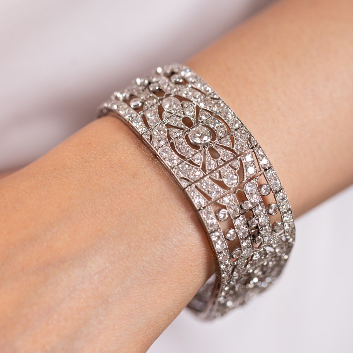 Old Bracelet In Platinum And 18 Carats Of Diamonds Circa 1920-photo-1