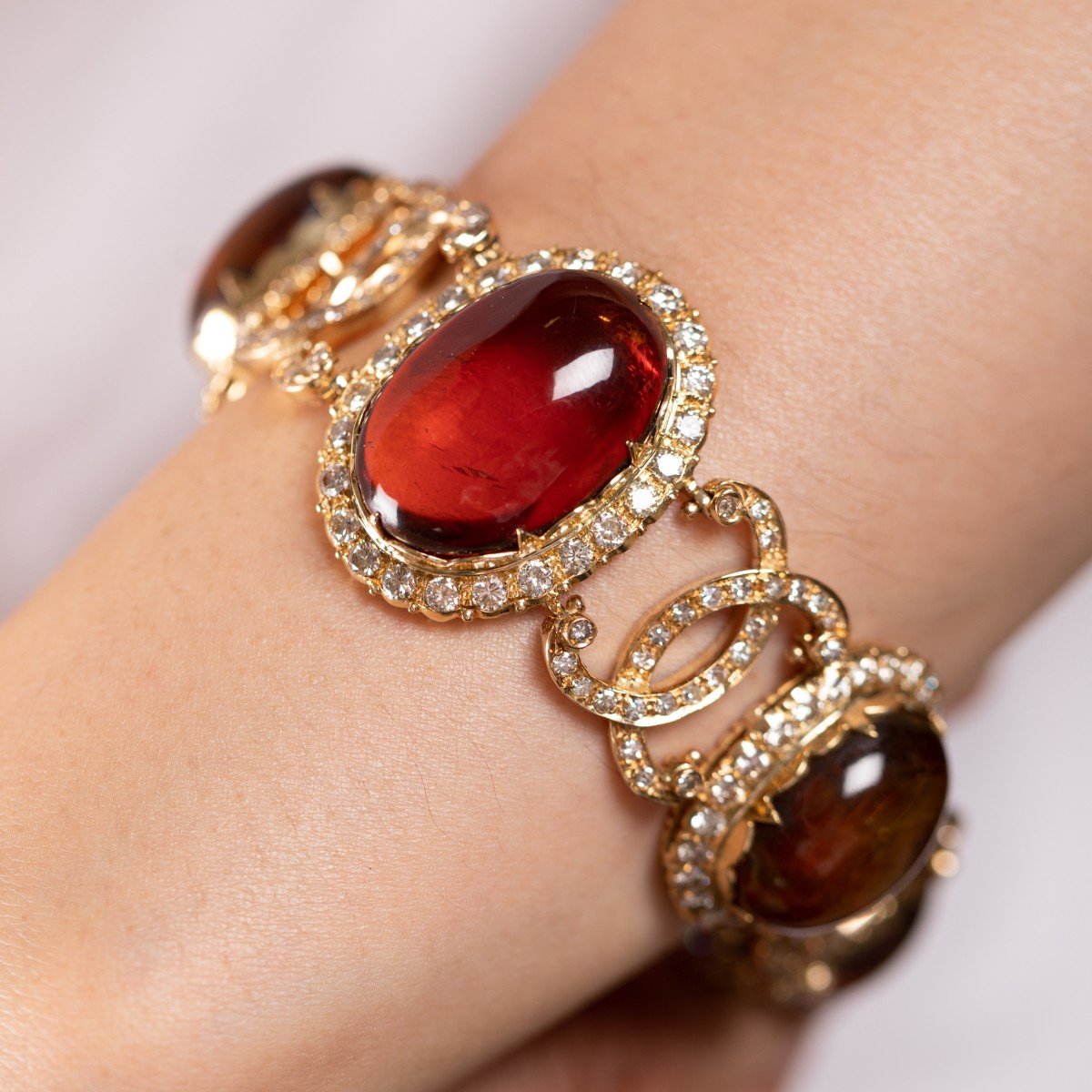 Vintage Bracelet In Gold Diamonds And Amber-photo-7