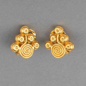 Vintage Gold Earrings By Zolotas