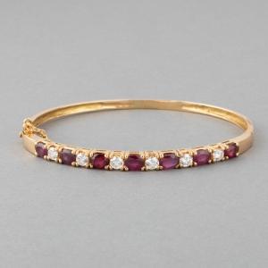 Vintage Bracelet In Gold Diamonds And Rubies