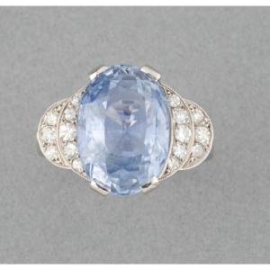 Antique French Platinum Ring With Diamonds And Certified Ceylon Sapphire Of 9.84 Carats